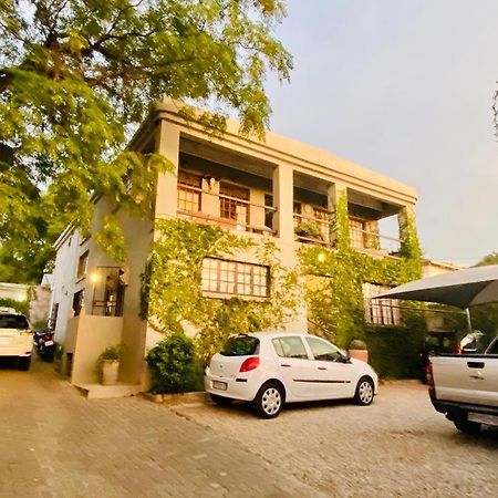 Muckleneuk Manor Hotel Pretoria Exterior photo